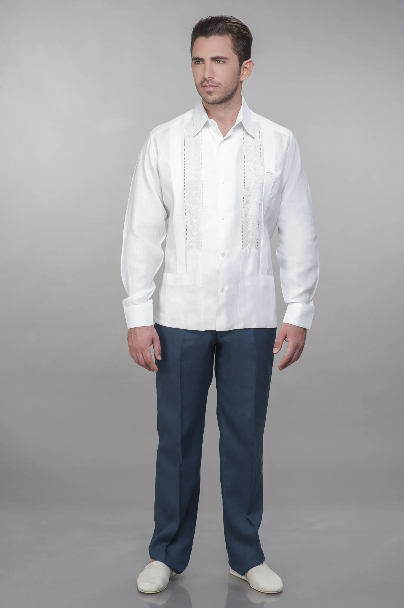 guayabera blanca y pantalon blanco - Cómo debe quedar una guayabera