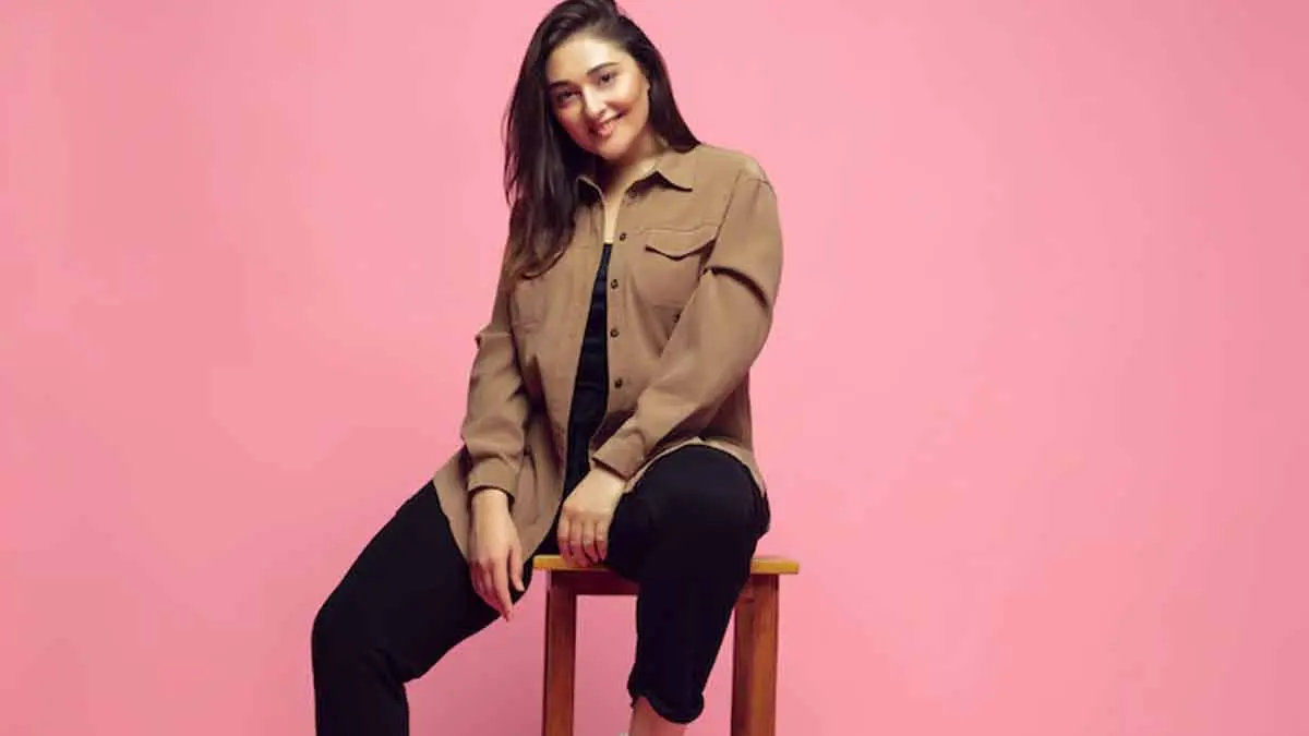 como disimular la barriga con la ropa - Cómo debo vestirme si tengo busto y barriga grandes