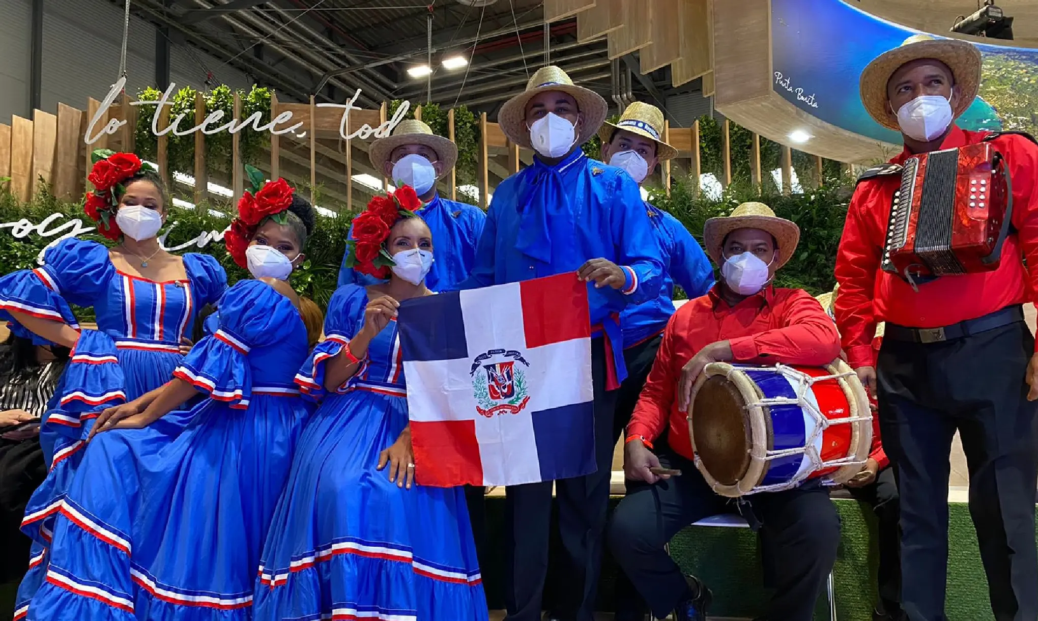 vestimenta de república dominicana hombre - Cómo es la vestimenta de Santo Domingo