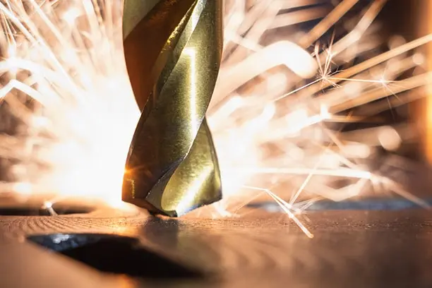 Perforadora para etiquetas de ropa: la herramienta indispensable en la industria de la moda - Cómo funcionan las máquinas perforadoras perforadora para etiquetas de ropa - Cómo funcionan las máquinas perforadoras