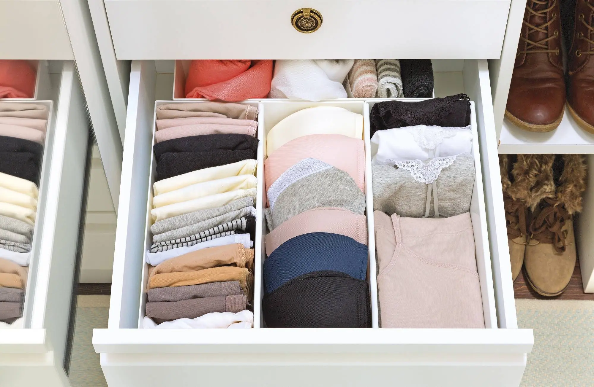 como ordenar los cajones de ropa - Cómo ordenar la casa metodo Konmari