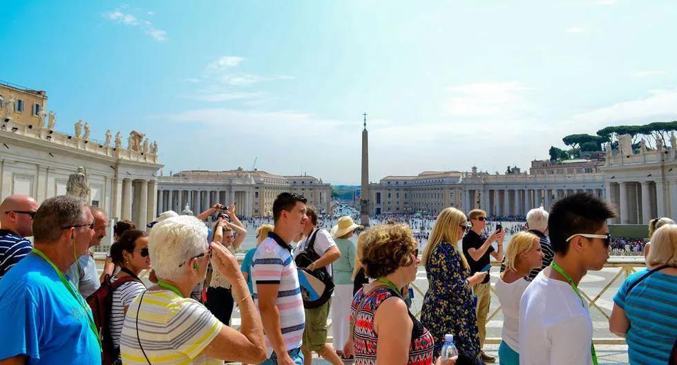 como vestirse para declarar - Cómo se debe vestir para una audiencia con el Papa