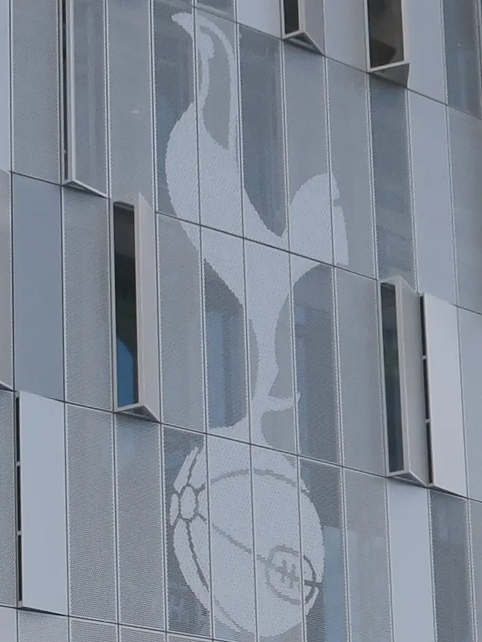 marca de ropa del tottenham - Cómo se escribe el Tottenham