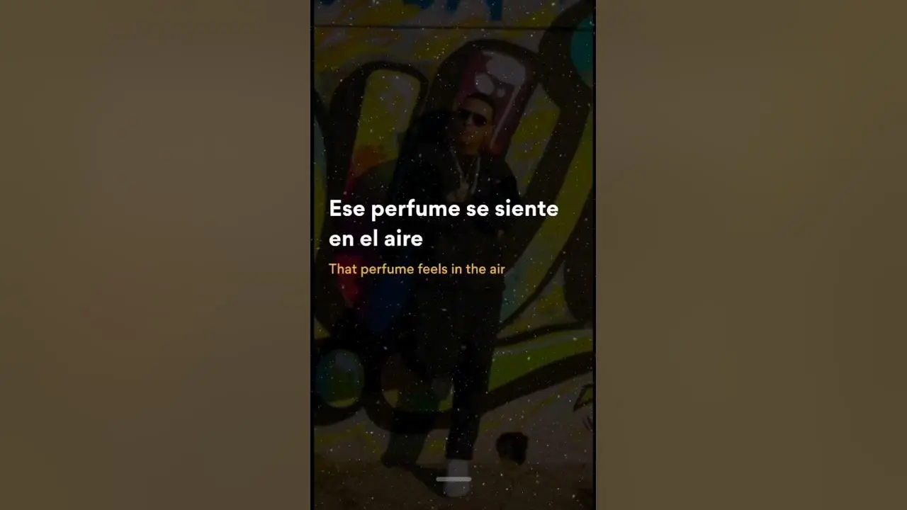 ese perfume se siente en el aire - Cómo se llama el cantante que canta dura