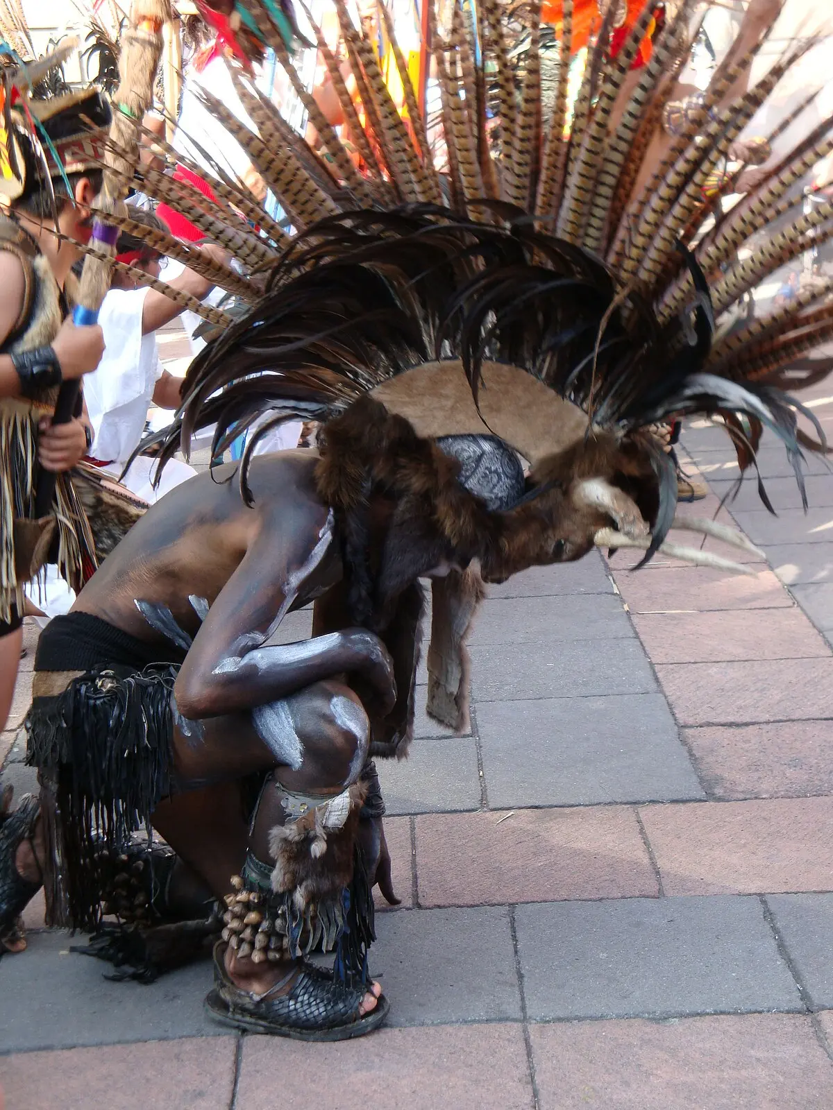 vestidos aztecas - Cómo se llaman las danzas aztecas