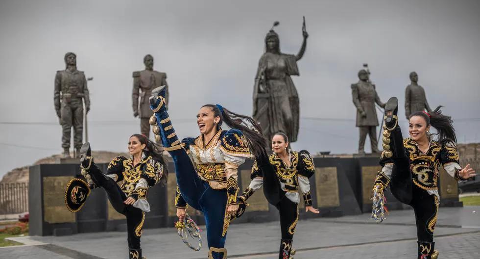 vestimenta de caporales mujeres - Cómo se llaman las mujeres que bailan caporales