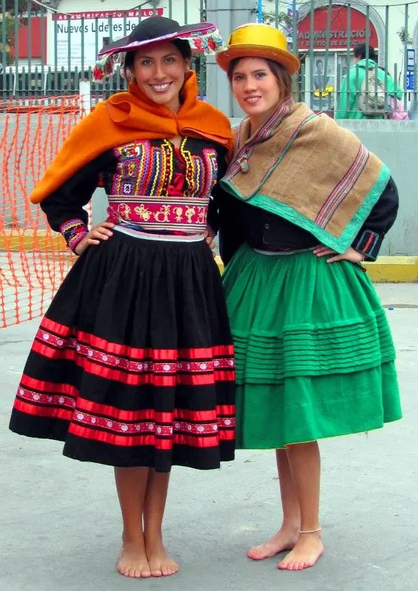 vestido tipico peruano - Cómo se llaman los trajes típicos del Cusco