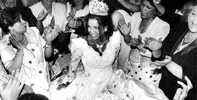 Fotos de Vestidos de Novias Gitanas: Tradición y Controversia - Cómo se lleva a cabo una boda gitana fotos de vestidos de novias gitanas - Cómo se lleva a cabo una boda gitana
