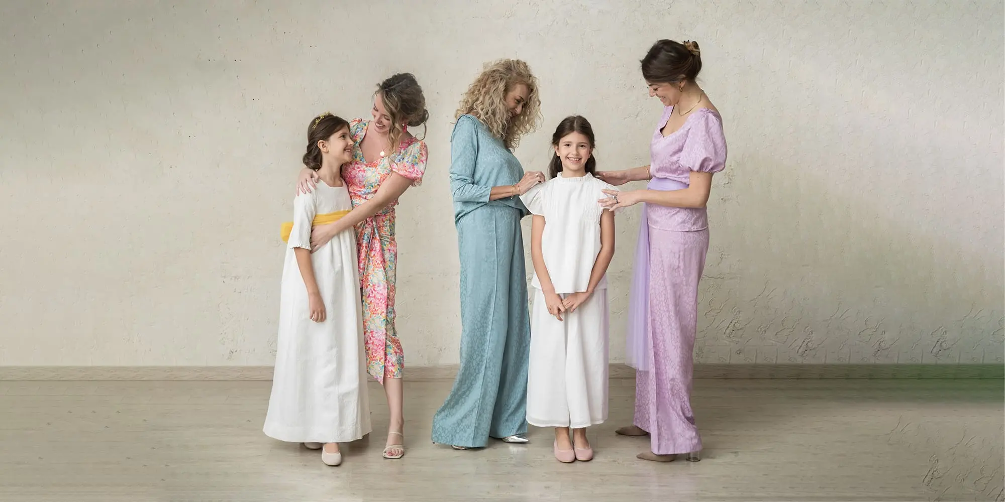 blusas para bautizo de dia - Cómo se visten los padres para un bautizo