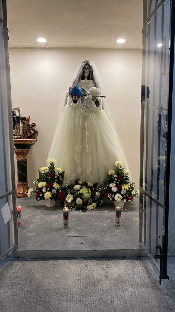 vestidos de novia para la santa muerte - Cómo vestir a la Santa Muerte