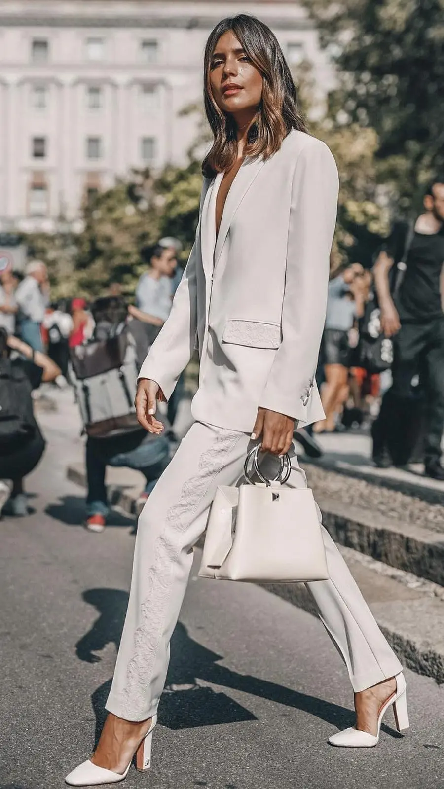 como ir vestida a la oficina - Cómo vestirse para el primer día de trabajo