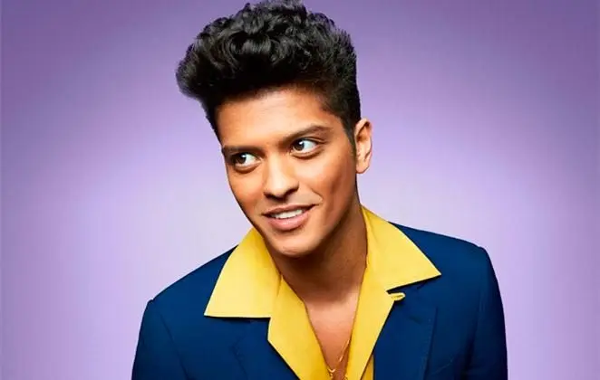 camisas de bruno mars - Cuál es el deporte favorito de Bruno Mars