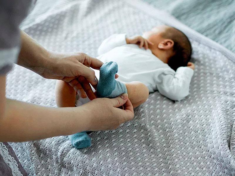 como vestir a un bebe de 10 meses - Cuál es el orden para vestir a un bebé