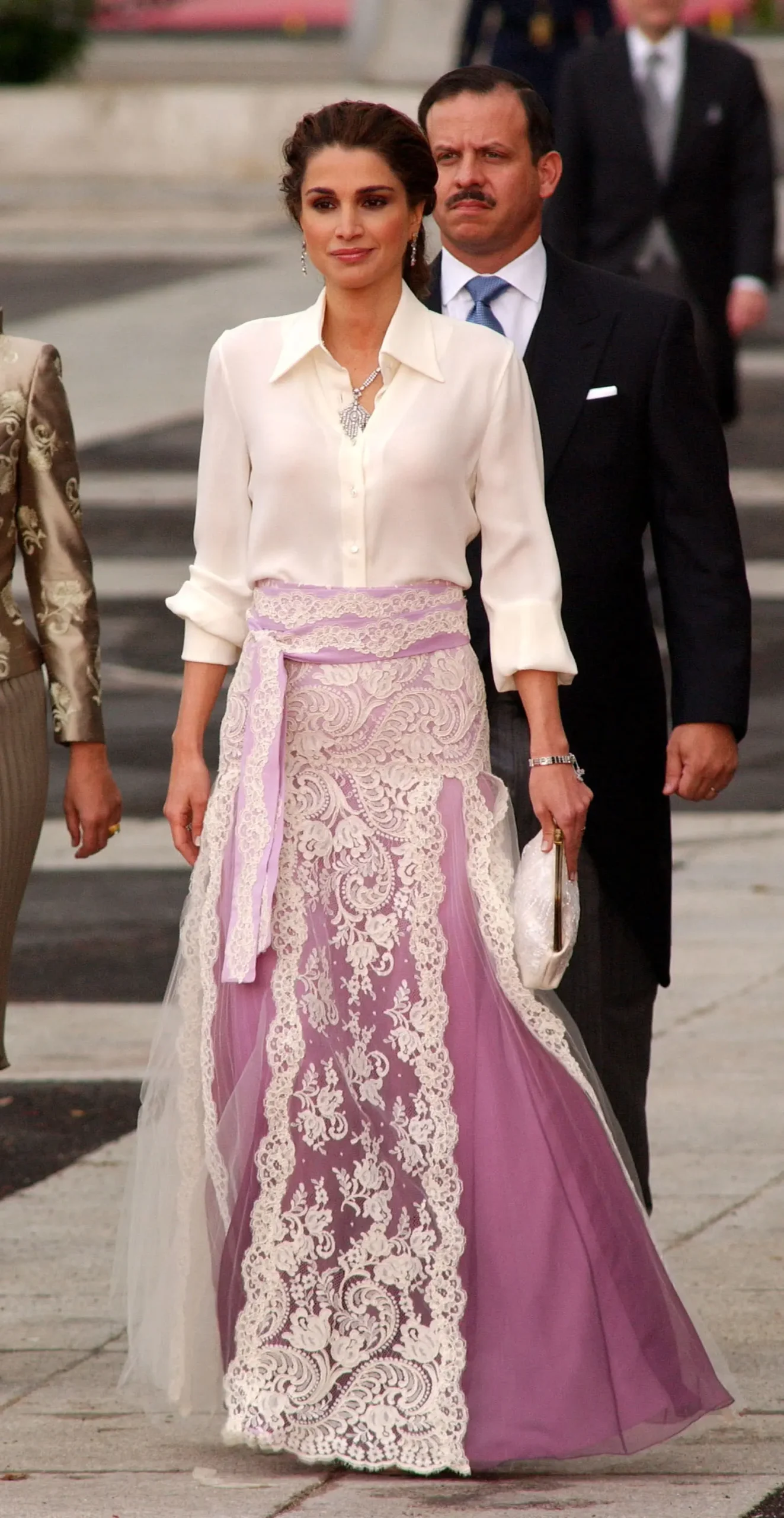 Rania de Jordania: Elegancia y estilo en sus vestidos - Cuál es el significado de Rania rania de jordania vestidos - Cuál es el significado de Rania