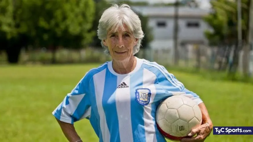 Vestimenta de fútbol femenino: La historia de Elba Selva y las pioneras - Cuál fue la primera mujer en jugar al fútbol vestimenta de futbol femenino - Cuál fue la primera mujer en jugar al fútbol