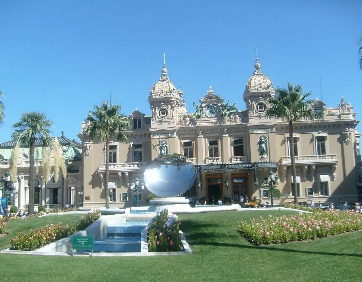 Casino de Montecarlo: Cómo ir vestido y disfrutar de una experiencia única - Cuánto vale entrar al casino de Montecarlo casino de montecarlo como ir vestido - Cuánto vale entrar al casino de Montecarlo