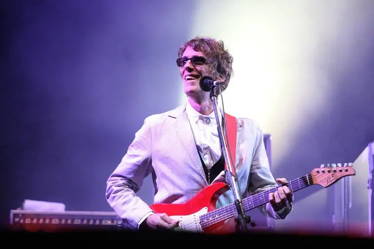 luis alberto spinetta fina ropa blanca - Cuántos años tendria hoy Luis Alberto Spinetta