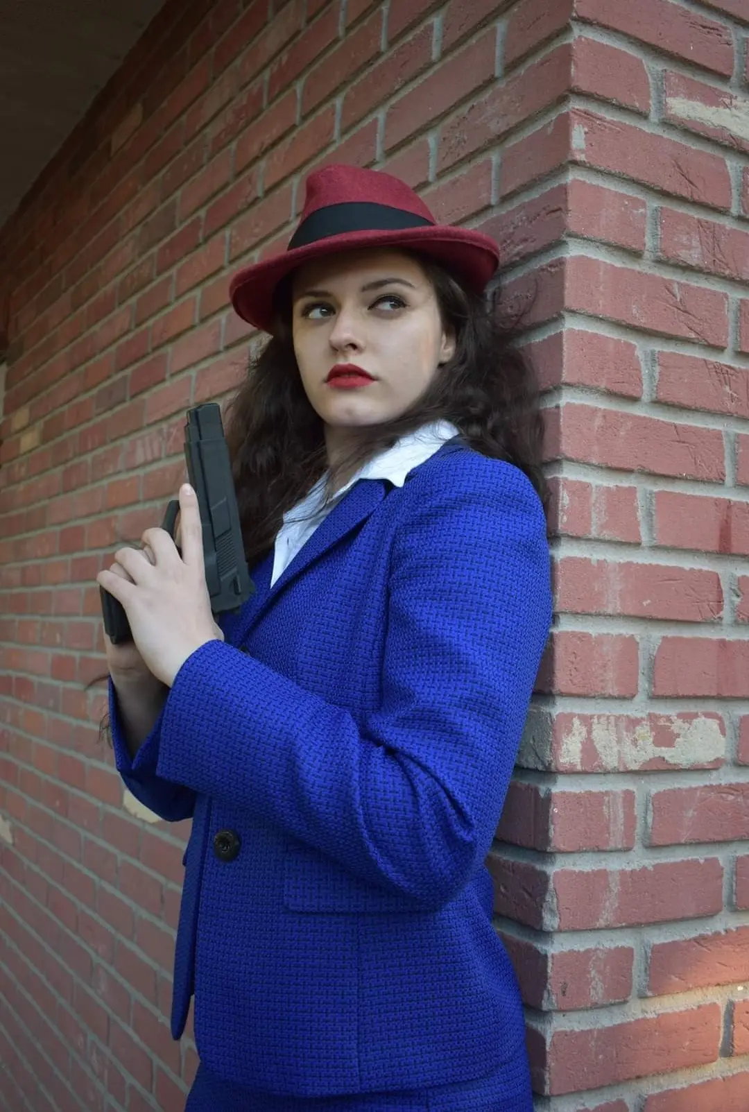 Peggy Carter Vestido: El Estilo y Elegancia de una Heroína de Marvel - Cuántos años tiene Peggy Carter peggy carter vestido - Cuántos años tiene Peggy Carter
