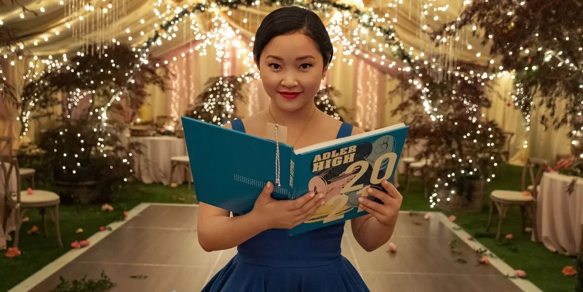 vestido de lara jean - Dónde estudió Lara Jean