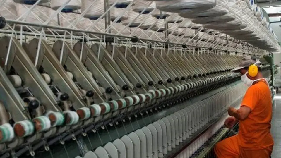 fabrica textil de ropa - Dónde se encuentran las industrias textiles en Argentina