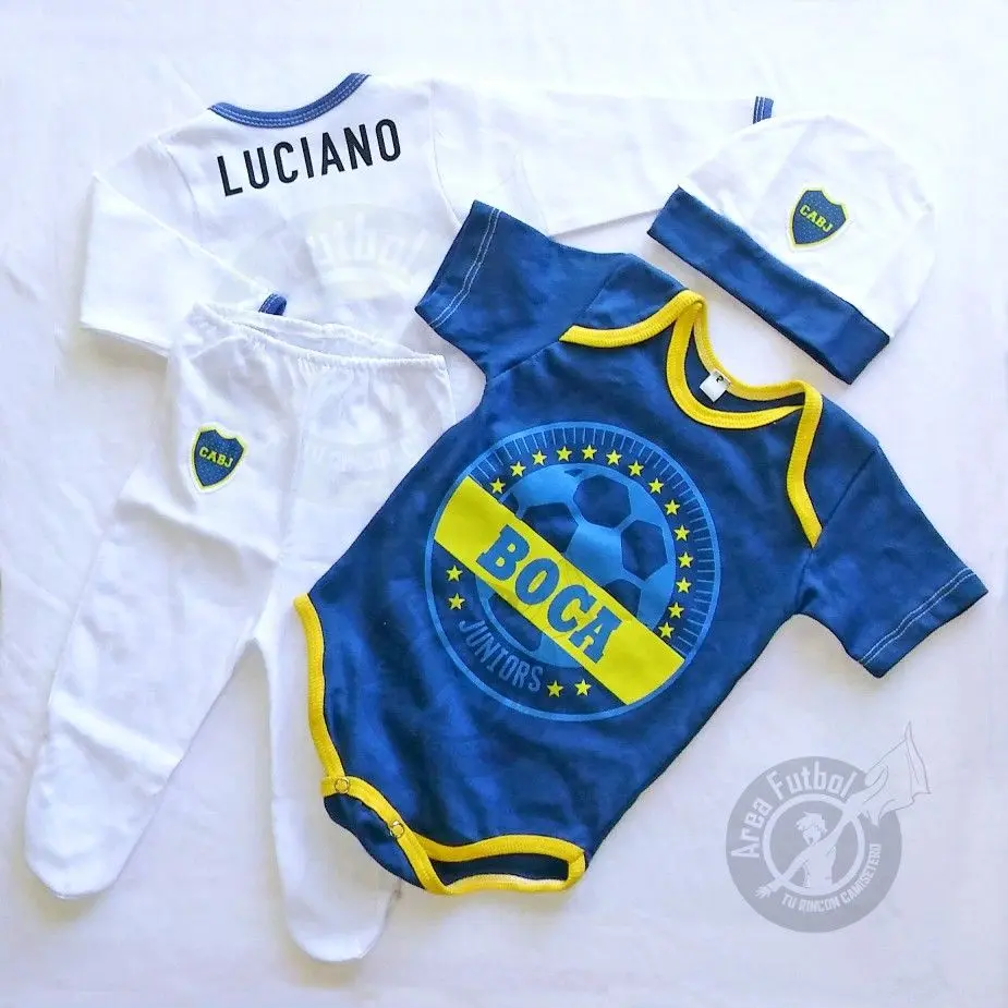 bebes con ropa de boca - Por qué mi bebé de 5 meses se lleva todo a la boca