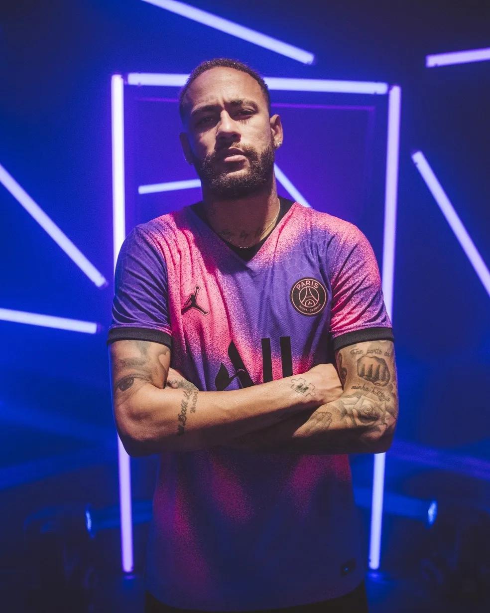 camisa rosa psg - Qué color es la camisa del PSG