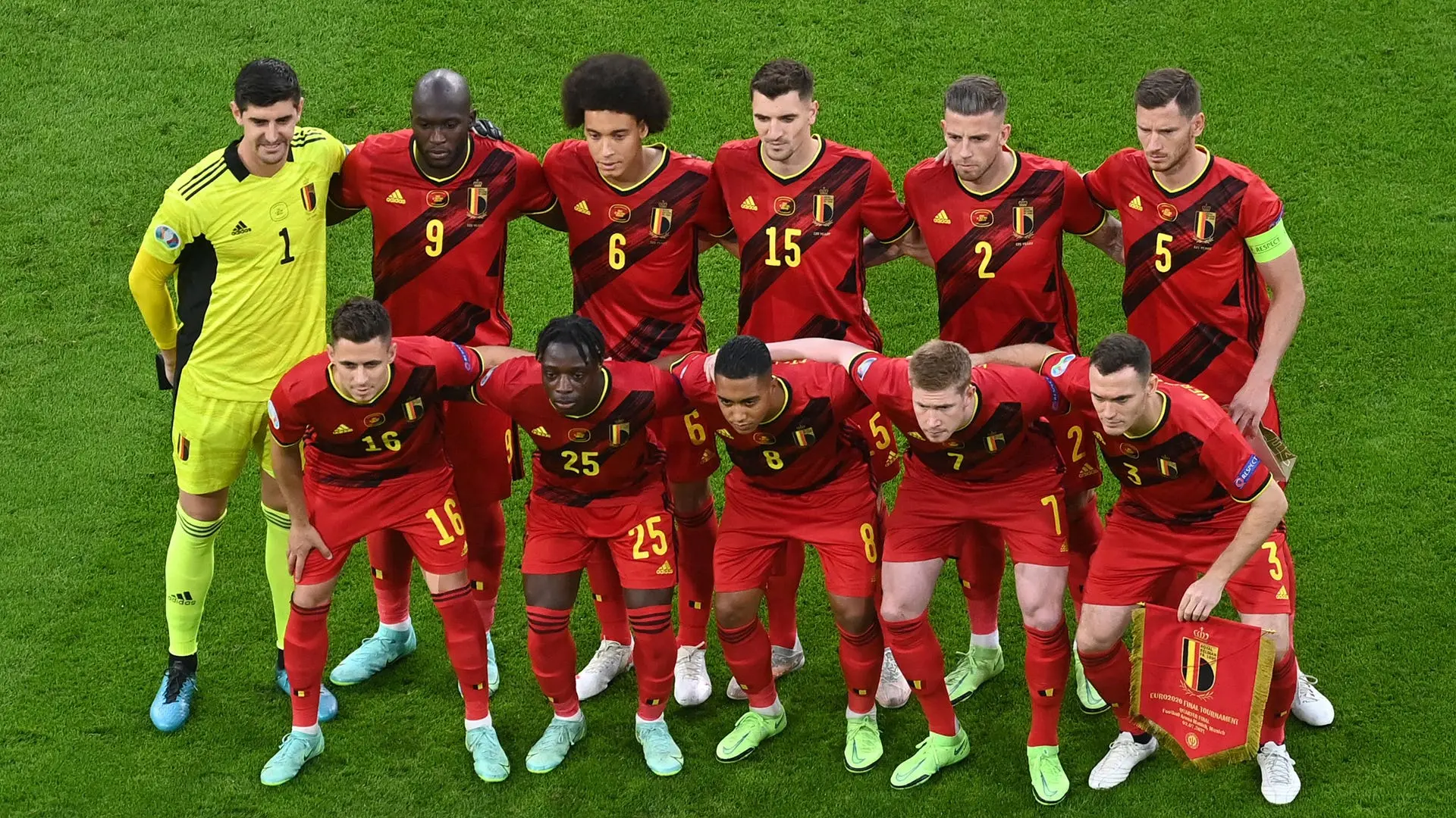 camisa de bruyne belgica - Qué color es la camiseta de Bélgica