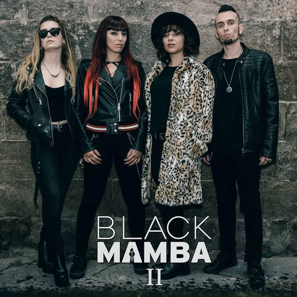 black mamba ropa - Qué contiene el alimento Black Mamba