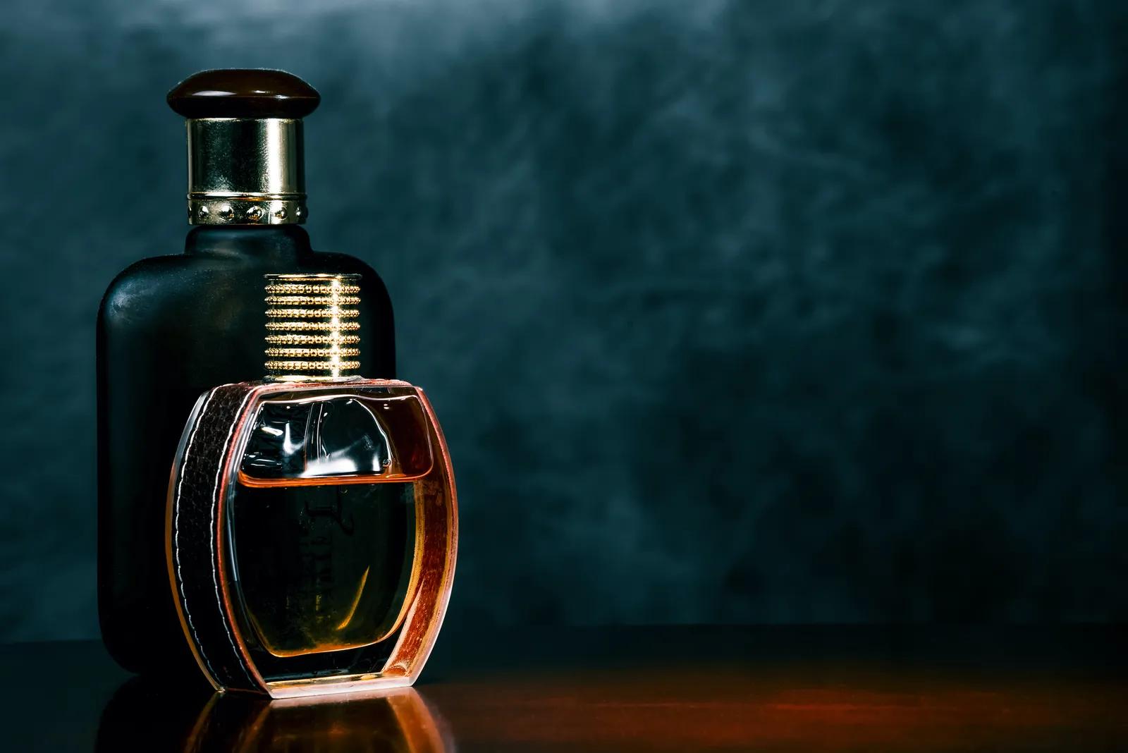 porque el perfume de los hombres dura mas - Qué determina la duración de un perfume