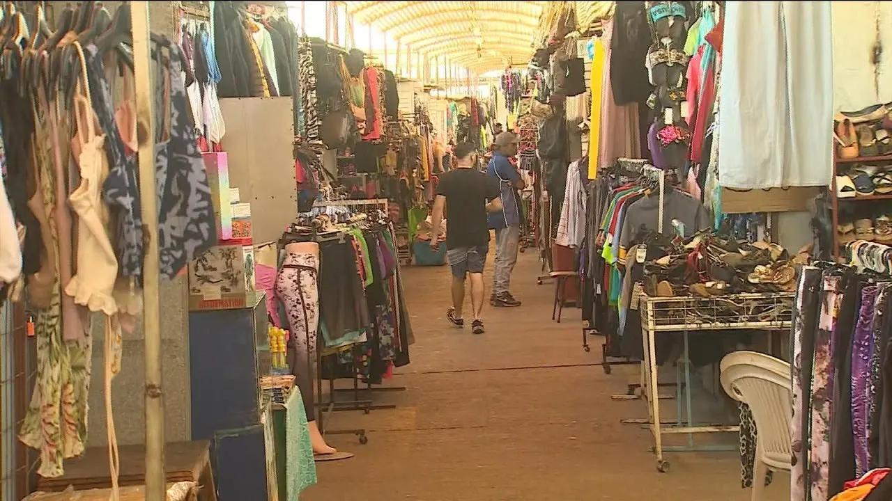 ferias de ropa en iquique - Qué día es la feria en Iquique