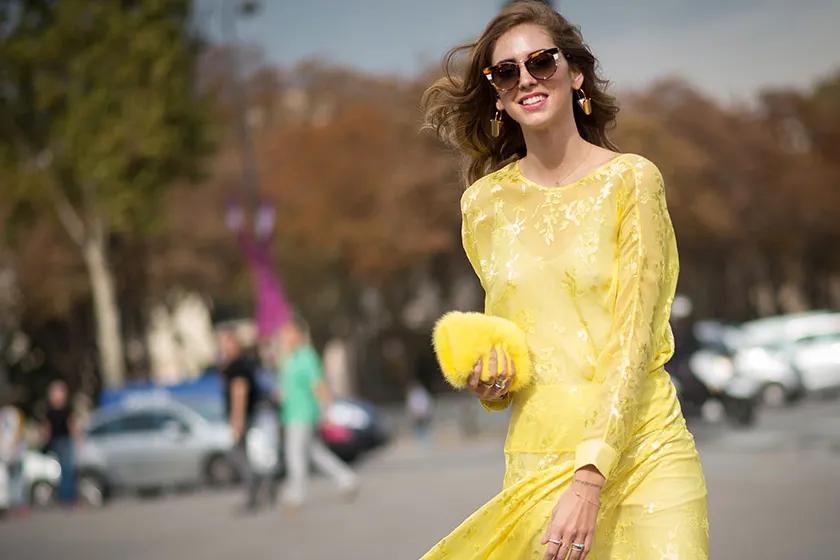 Vestir de amarillo: el color que proyecta alegría y energía - Qué proyecta el color amarillo vestir de amarillo - Qué proyecta el color amarillo