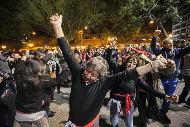 modelos de polleras de folklore - Qué significa la palabra folklore argentino