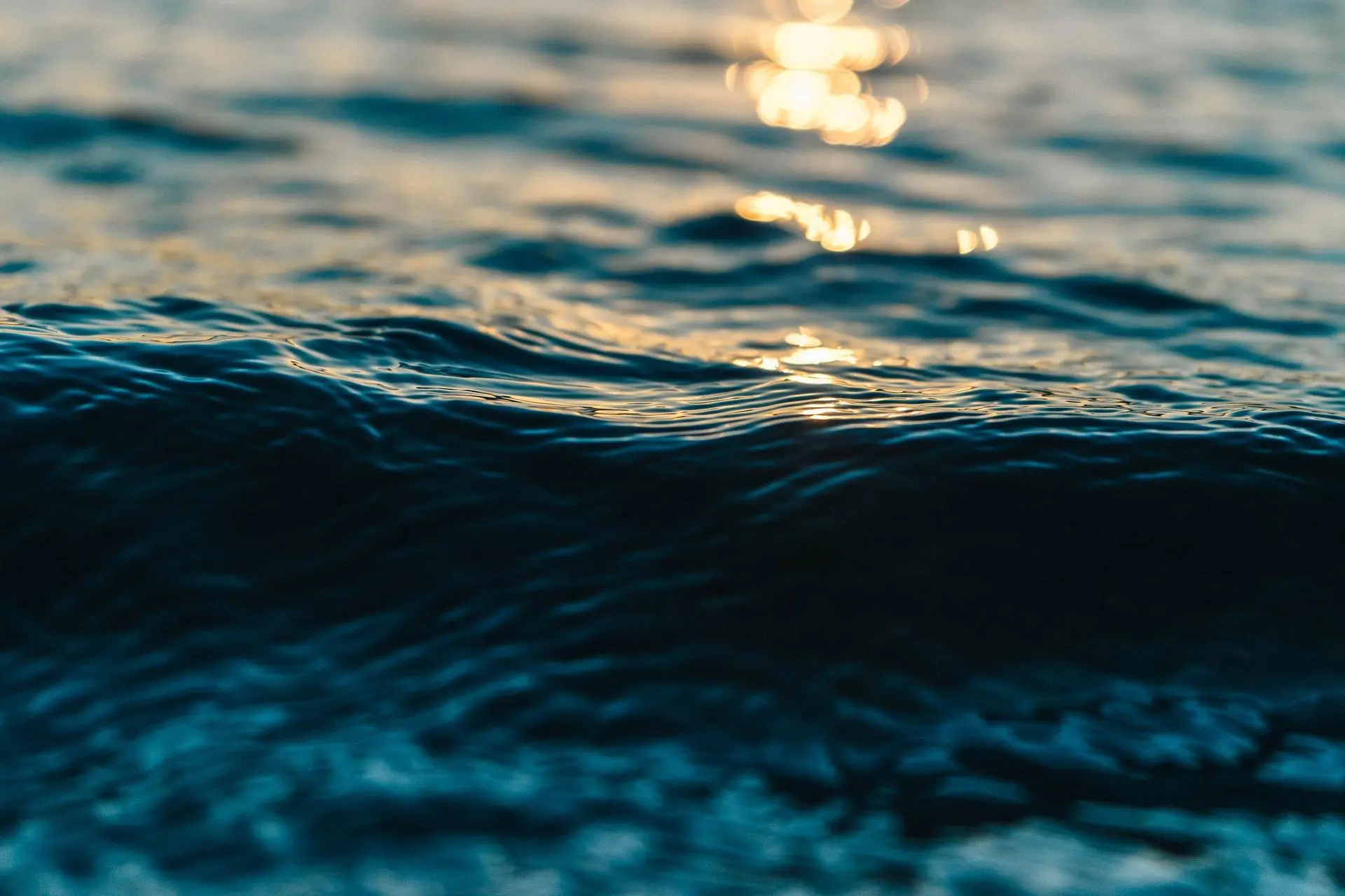 soñar ropa azul - Qué significa soñar con el mar azul marino