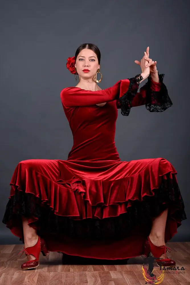 flamenco baile vestimenta - Qué significado tiene el baile flamenco