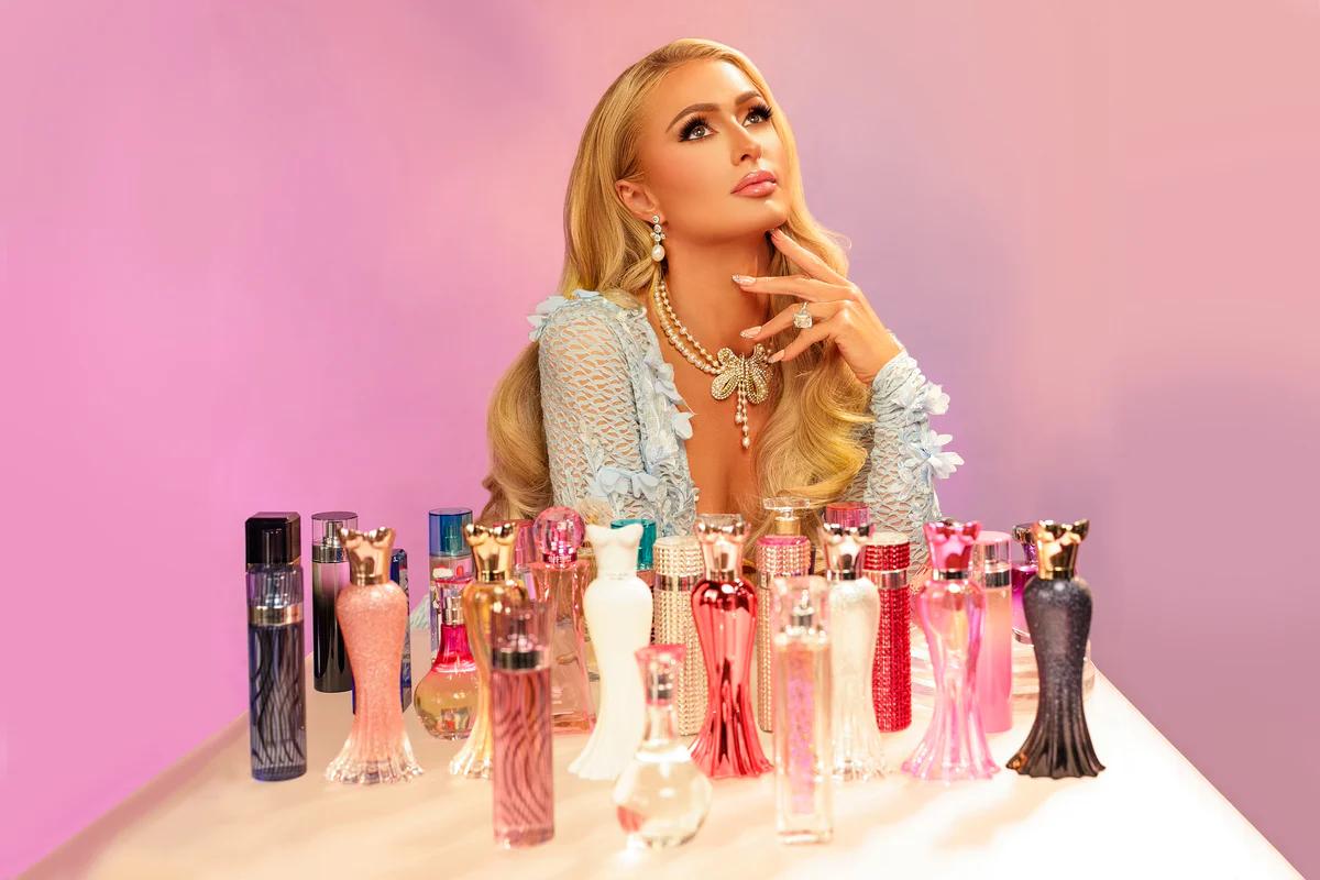 nuevo perfume de parís hilton - Qué tipo de aroma es el perfume Can Can