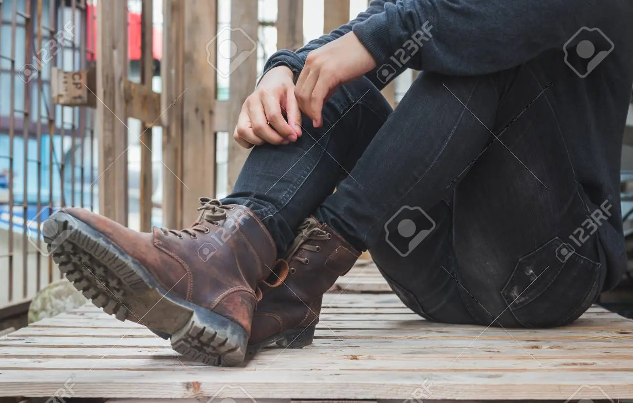 botas y camisa hombre - Qué tipo de ropa se usa con botas