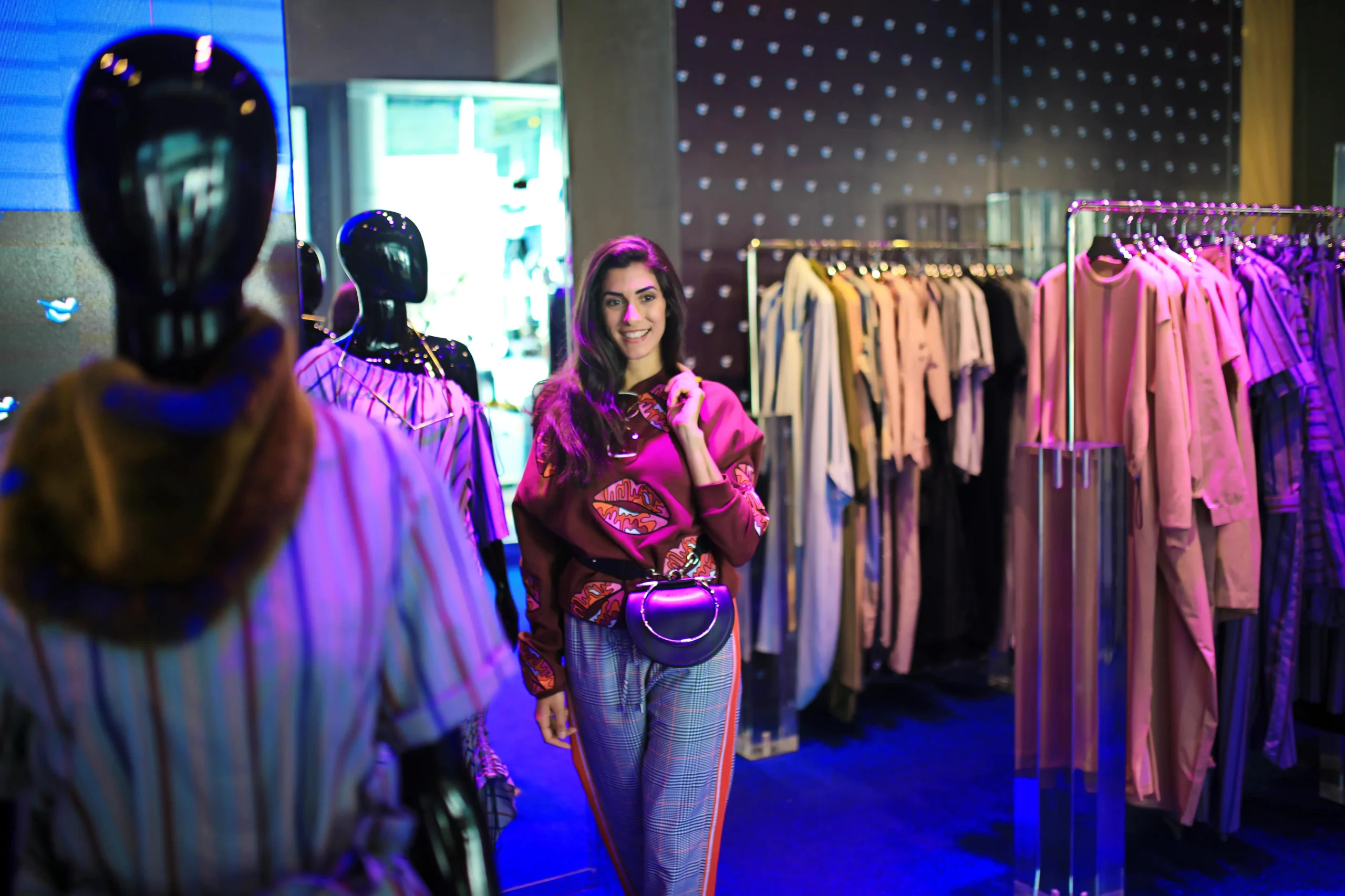 Comprar ropa en Dubai: una experiencia única - Que traer de recuerdo de Dubái comprar ropa en dubai - Que traer de recuerdo de Dubái