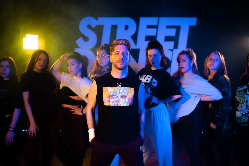 Pantalón de baile urbano: estilo y comodidad en movimiento - Quién creó el baile urbano pantalon baile urbano - Quién creó el baile urbano