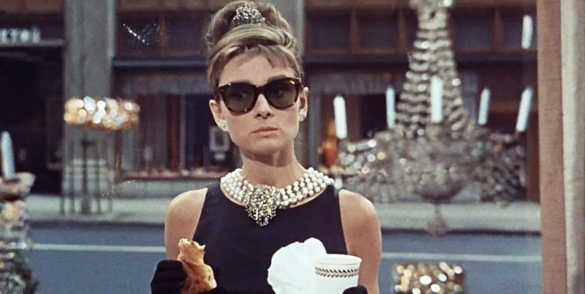 vestido de novia audrey hepburn - Quién era la pareja de Audrey Hepburn en Desayuno con diamantes