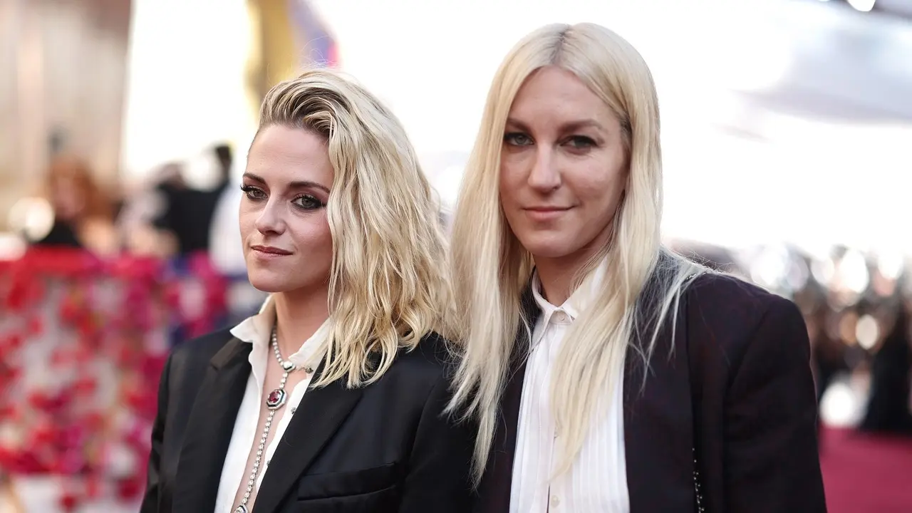 Vestidos de Kristen Stewart: Un Icono de Estilo - Quién es el novio de Kristen Stewart vestidos de kristen stewart - Quién es el novio de Kristen Stewart