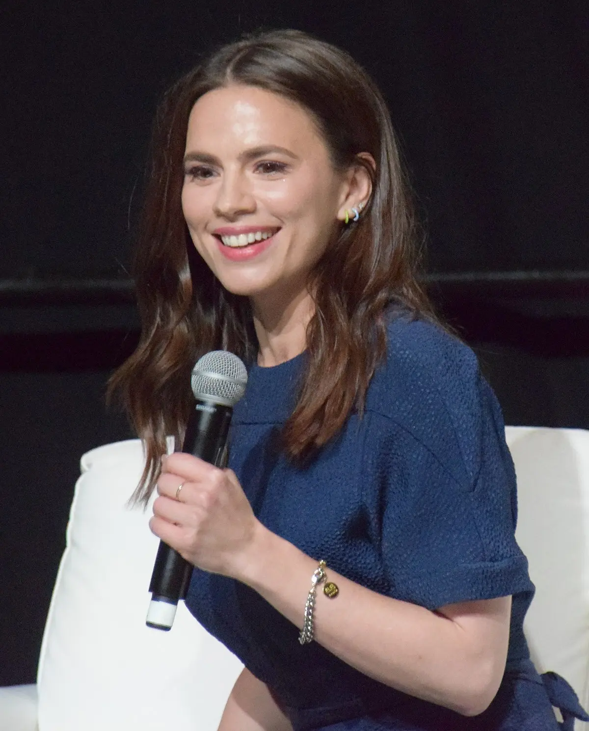 Peggy Carter Vestido: El Estilo y Elegancia de una Heroína de Marvel - Quién es Peggy Carter en la vida real peggy carter vestido - Quién es Peggy Carter en la vida real